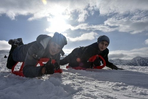 Zigana’da Kayak Sezonu Açıldı