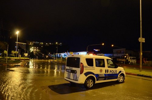 Zonguldak Sular Altında Kaldı